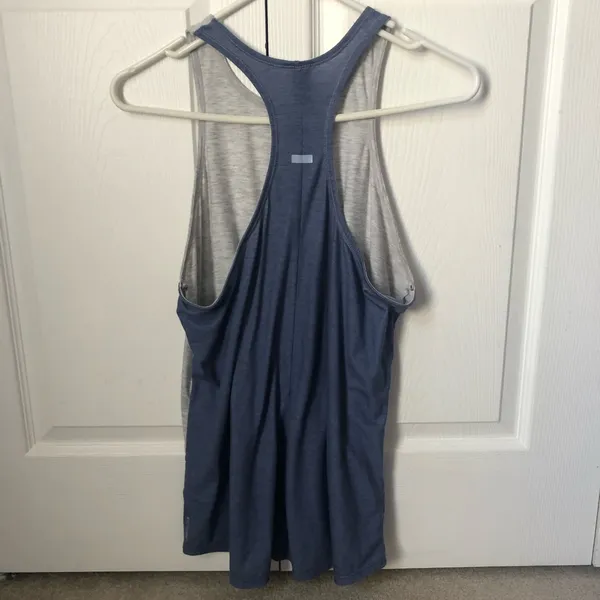 Color block Women’s workout tank - Image 4
