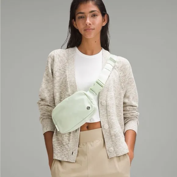 LULULEMON - SOLD OUT Kohlrabi Green Everywhere Belt Bag 1L Knit Mesh - $38 - Image 2