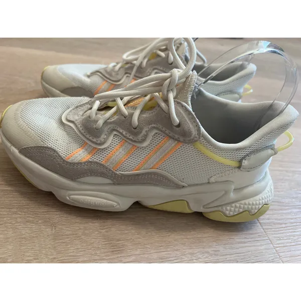 Adidas Women's Ozweego Shoes Originals Sneakers White/Orange GW5623 US 7 - Image 3