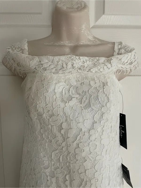 NWT Lulu's‎ Off-White Lace Maxi Dress - Image 2