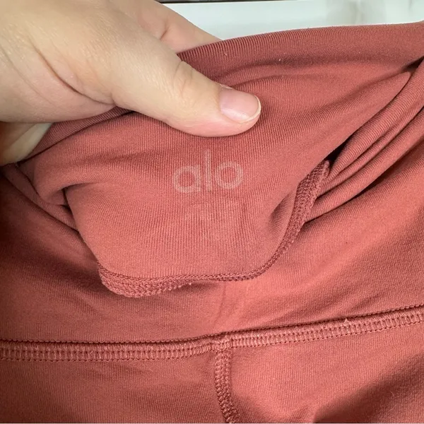 Alo Yoga Mauve Mesh Criss Cross Leggings Size Xsmall‎ - Image 6