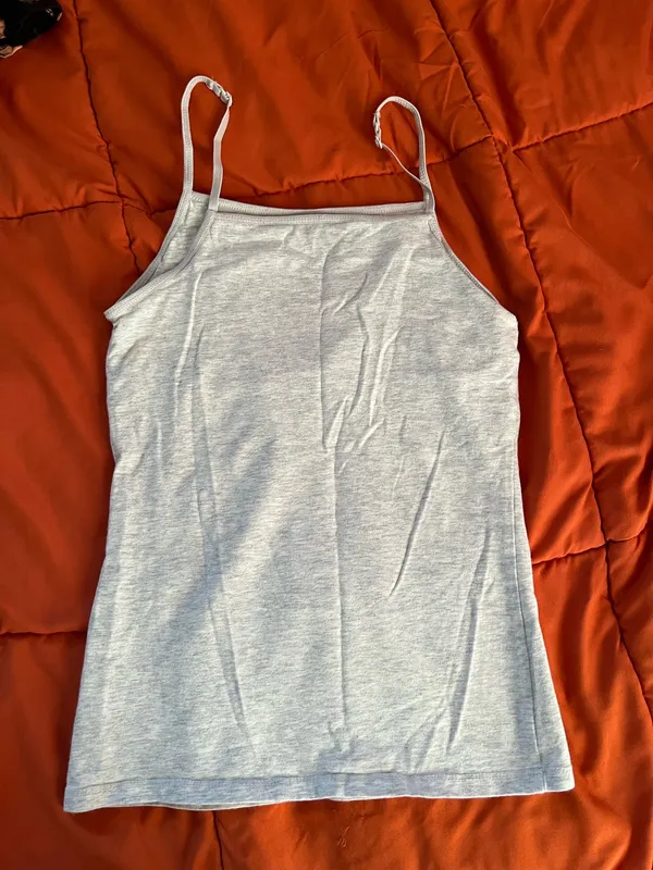 Old Navy Heather Grey Cami - Image 5