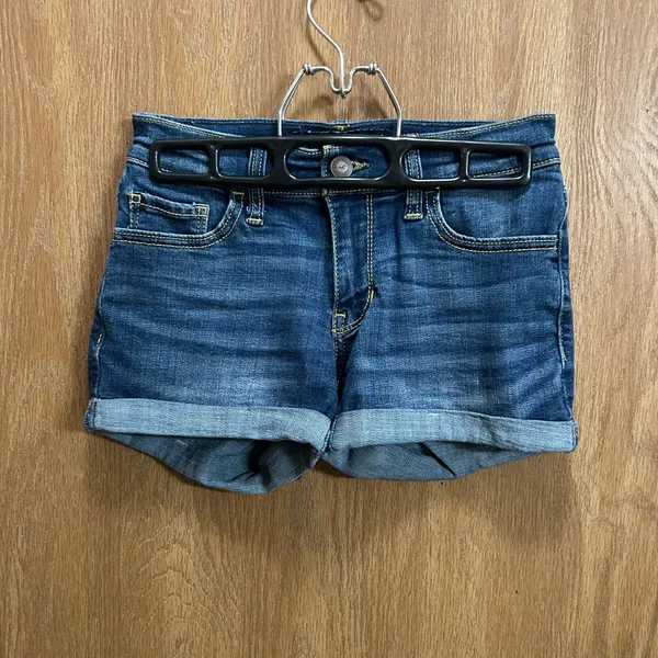 Hollister Pocket Logo Low Rise 3” Advanced Stretch Jean Shorts - Image 4