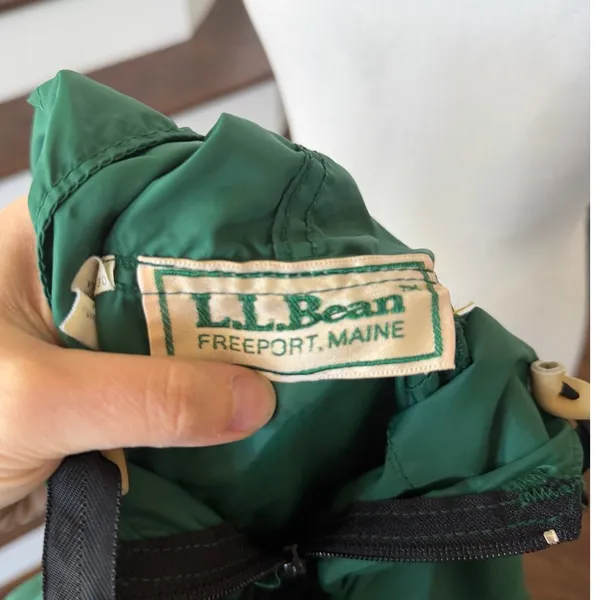 L.L. Bean Green Vintage Hooded Kangaroo Pocket Anorak Rain Jacket - Image 4