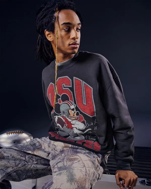Hollister Crewneck Sweatshirt - Image 2