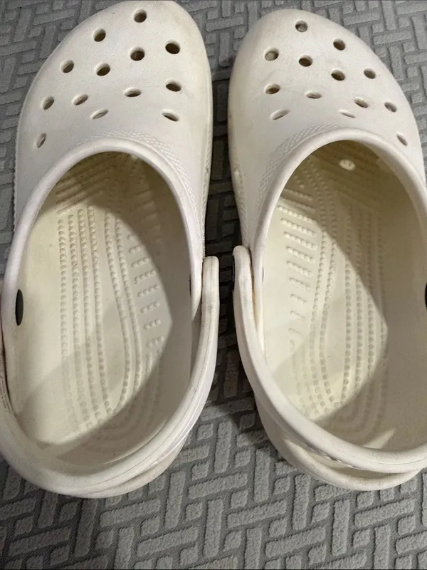 Crocs White Unisex J 4 Women’s 6 Classic Clogs boys women’s men - Image 6