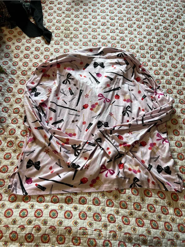 Kate Spade All Dolled Up Makeup Bows Pajama Top size large - Image 3