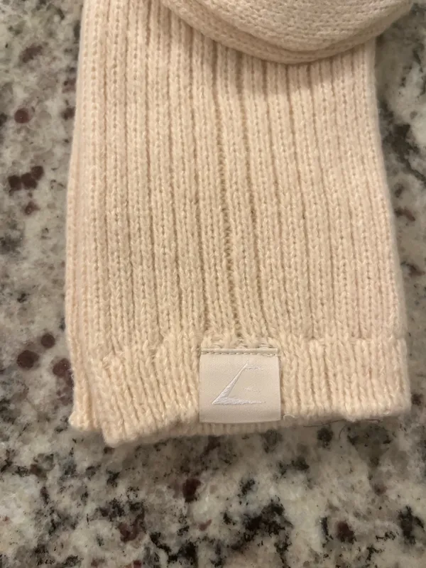 Gymshark comfy rest day socks  - Image 3
