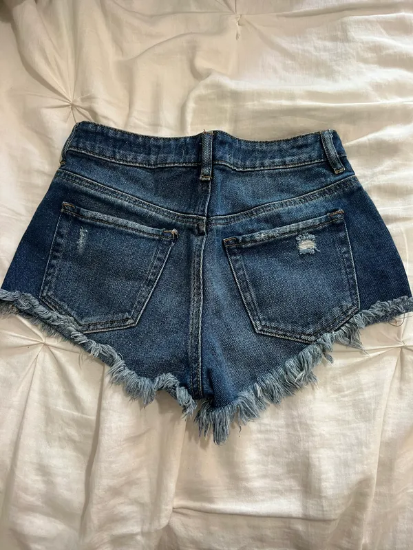 PacSun High Rise Shorts - Image 2