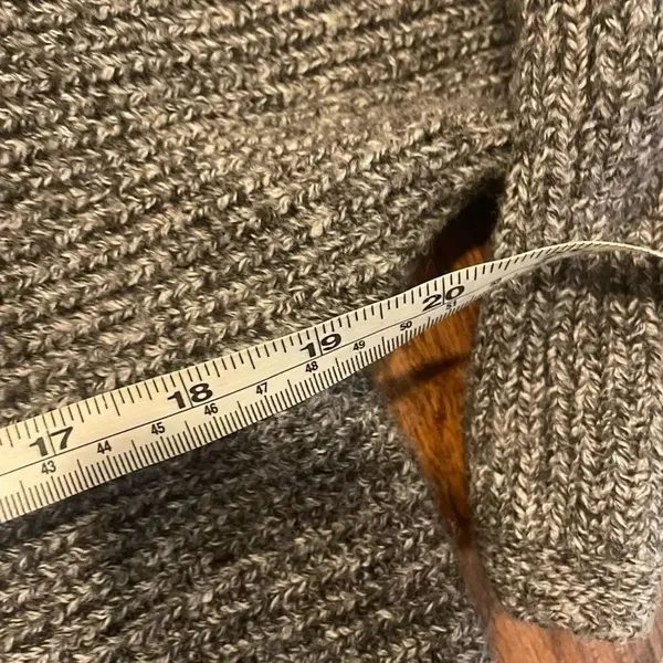 Old navy grey ribbed hooded sweater size xs - Image 4