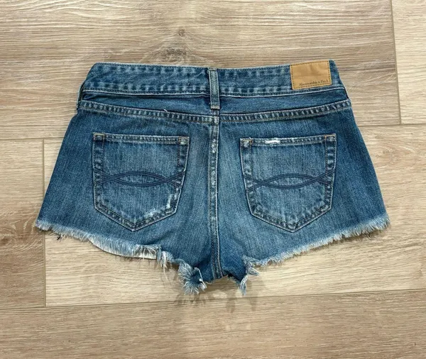 Vintage Abercrombie micro mini short - Image 2