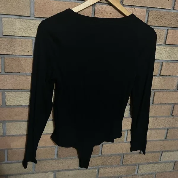 NWT Steve Madden Womens Solid Henley Ribbed Long Sleeve Bodysuit Black Size L - Image 5