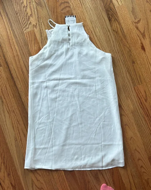 Naked Zebra NWT White Boutique Dress - Image 4