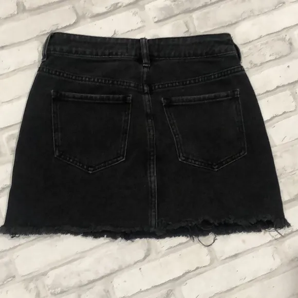 Pacsun black floral denim short skirt - Image 4