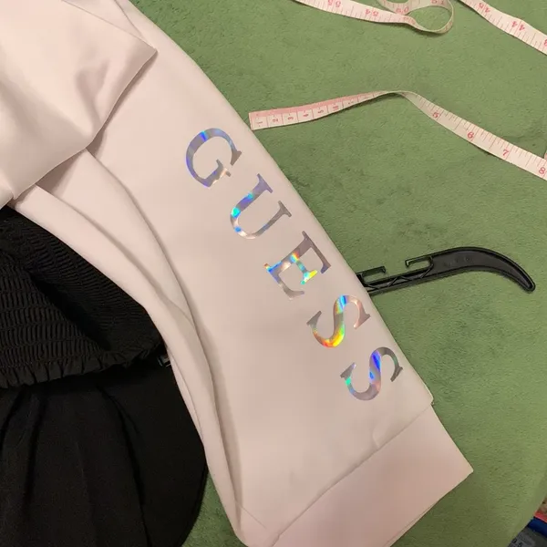 Guess active pants sweatpants new with tag - Image 3