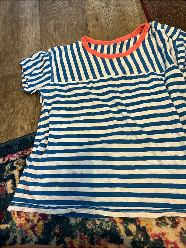 Pilcro medium blue and white striped top - Image 4