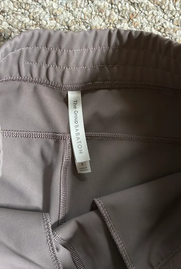 Aritzia The Group by Babaton Weekender Short deep taupe - Image 2