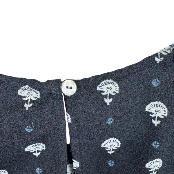 Abercrombie & Fitch Floral Cropped Strappy Lightweight Tank Blouse Size Medium‎ - Image 4
