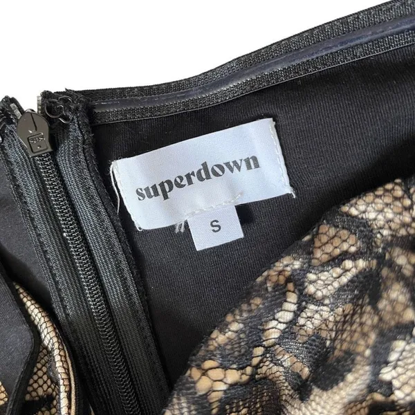 superdown Greta Halter Jumpsuit in Black‎ - Image 6