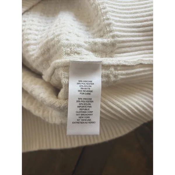 Truth by Republic Puff Sleeve Cardigan Womens‎ Size M Cream Knit Sweater Classic - Image 6