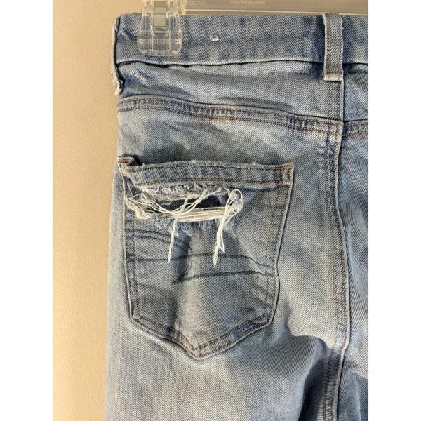 American Eagle Curvy Mom Jeans Light Wash Distressed‎ High Rise Blue Denim 26x26 - Image 12