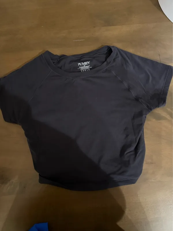 Amazon Workout Top Crop - Image 2