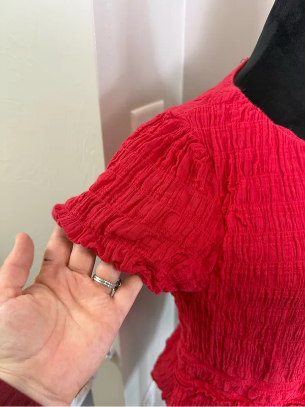 Bohme Anya Textured Short Sleeve Blouse Top Red‎ Cotton Scoop Neck Tie Detail - Image 4