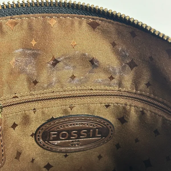 Fossil Vintage Black Leather Crossbody Bag Brown Trim Brass Key Y2K - Image 5