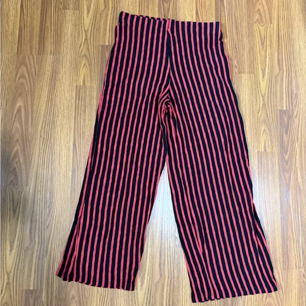 Zara Red & Black Striped Wide Leg Crop Pants Size Small. Goth Steampunk Grunge - Image 2