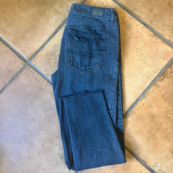 ❤️HOST PICK❤️Faded black American Eagle Tomgirl jeans - Image 3