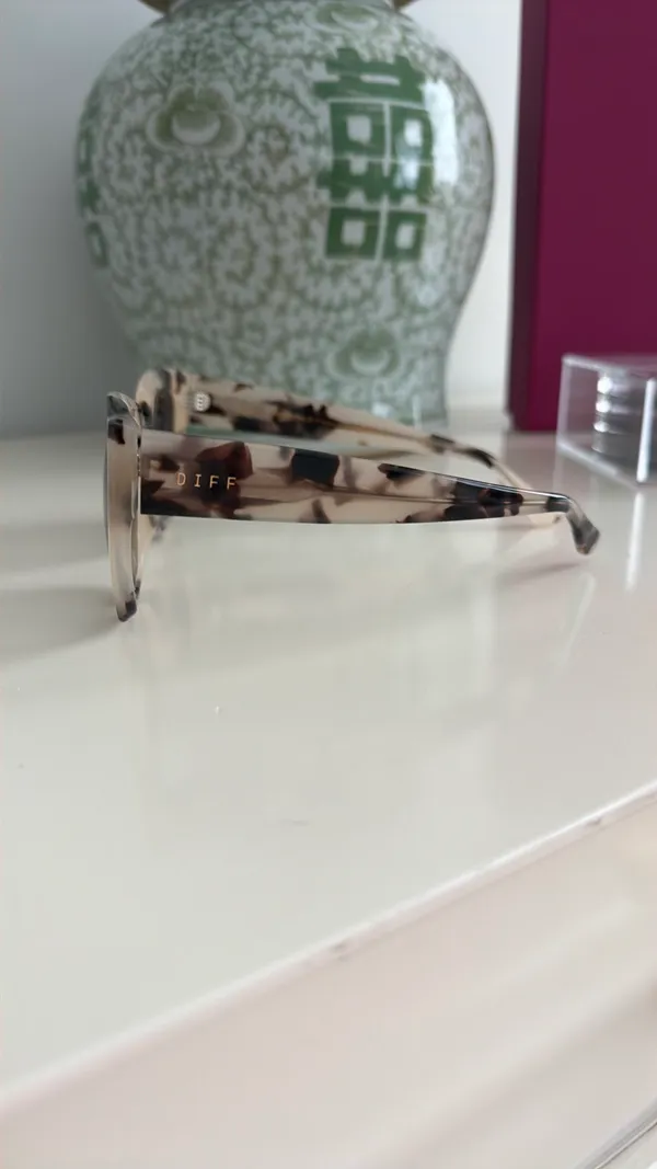 DIFF Eyewear Sunglasses - Image 2