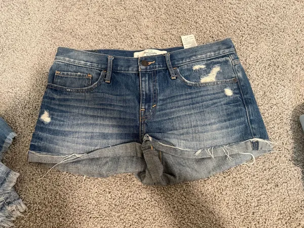 Abercrombie Denim Shorts - Image 3