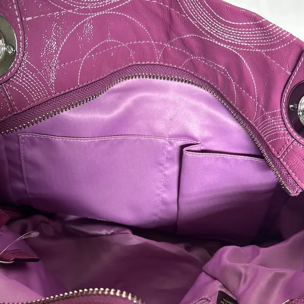 Coach Pink Tote Bag with Signature Design - Image 14