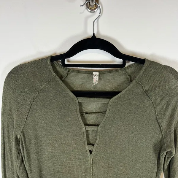 Intimately Free People Olive‎ Green Strappy V-Neck Long Sleeve Top Medium Boho - Image 2