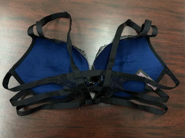 Victoria’s Secret Front Closure Push Up Bra Blue with Black Lace Size 36B - Image 3