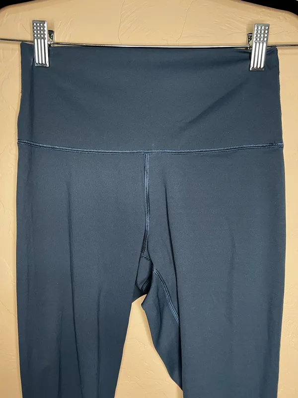 Everlane The Perform‎ Atlantic Blue Athletic High Rise Leggings - Image 4