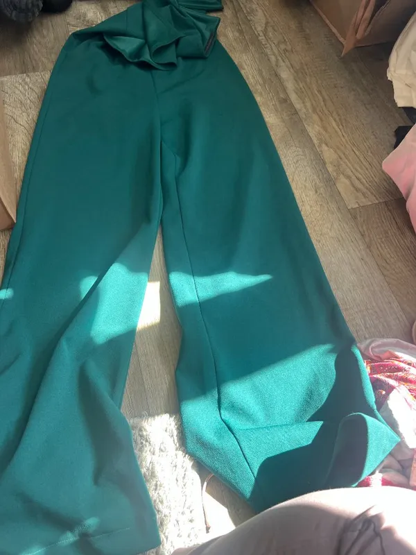 LuLus Power of Love Emerald Green Strapless‎ Jumpsuit size small - Image 8
