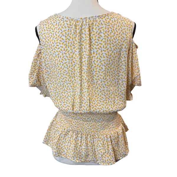 Sienna Sky Women’s Floral Cold Shoulder Top Size M - Image 2