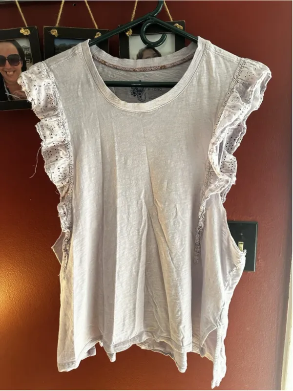 Anthropologie Pilcro Lavender Sustainable Ruffle Sleeved Tee Top Cotton Boho - Image 4