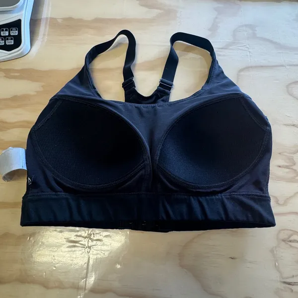 Gymshark Medium Support Sports Bra Black Molded Cups Racerback Small GLSB4722-BK - Image 5