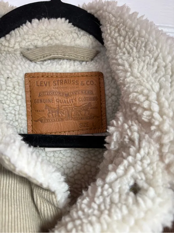 Levi’s Corduroy Sherpa Trucker Jacket Tan Beige L - Image 6