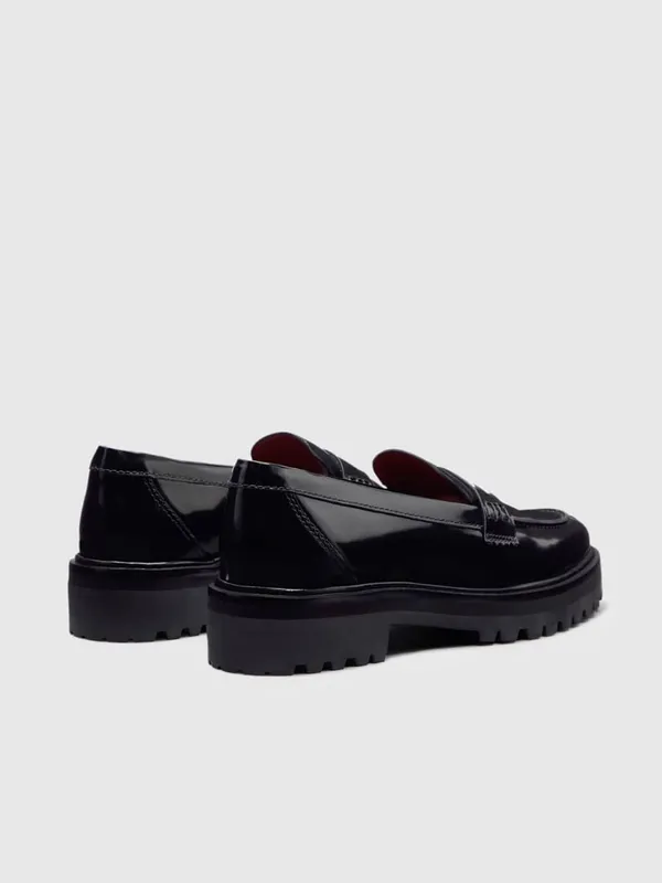 Reformation Agathea Chunky Loafer - Image 4