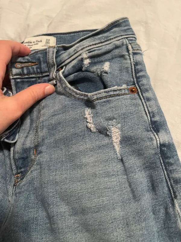 Abercrombie Super Skinny Jeans - Image 3