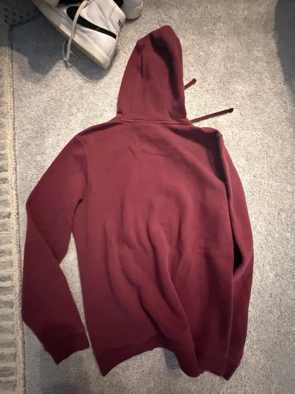 Nike Virginia Tech Sweatshirt - Image 3