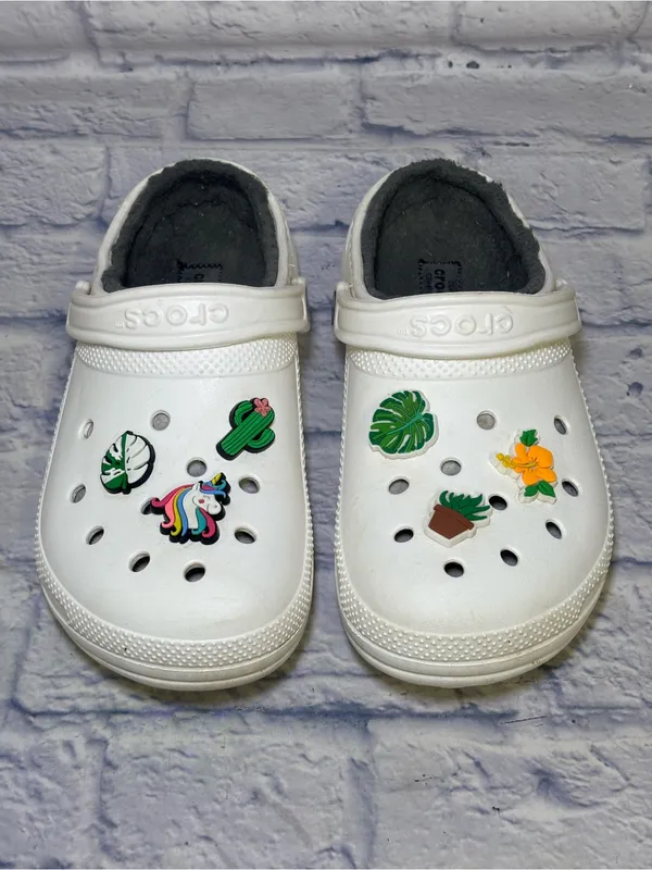 CROCS Classic Lined Clogs Shoes M 8 /W 10 White Fleece Slip On With Jibbitzs - Image 2