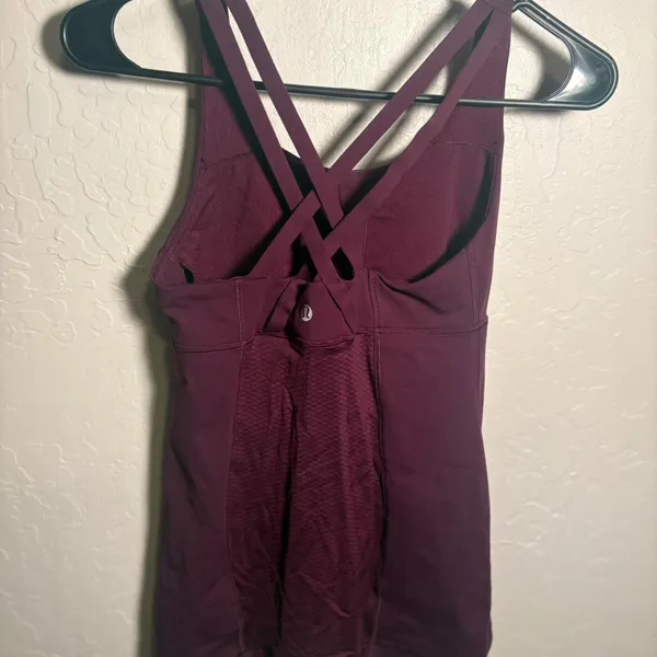Lululemon Energy Criss Cross Tank Top Plum Purple. 14 inches pit to pit so Sz 6. - Image 2