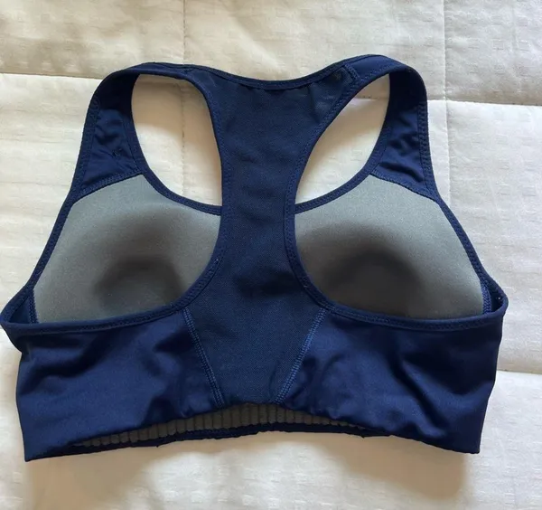 nike sports bra with pads - Image 3