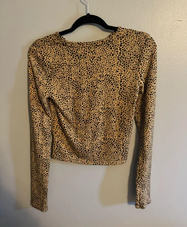 American Eagle Cheetah Print Long Sleeve Shirt - Image 2
