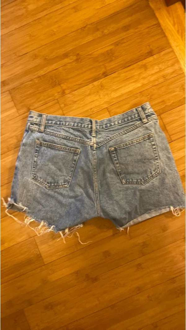 Brandy Melville J. Galt Jean Shorts - Image 2
