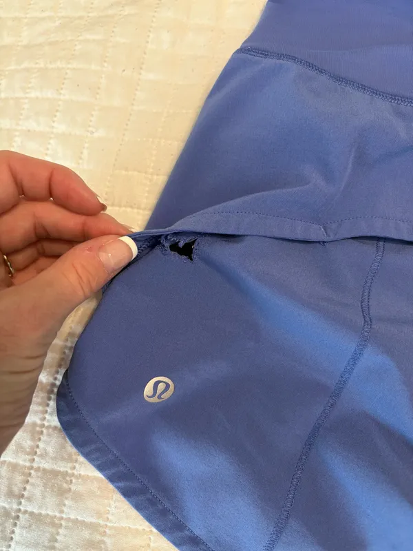 Lululemon Shorts Speed Up 4 inch high rise - Image 4